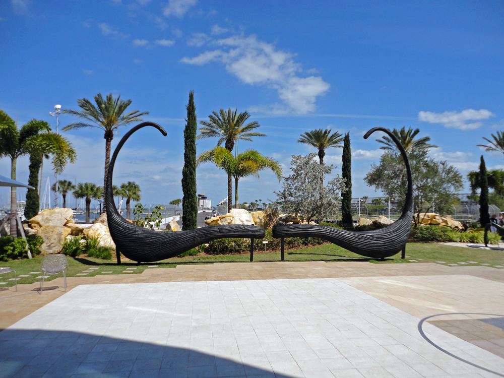 Bigode no Museu Dali