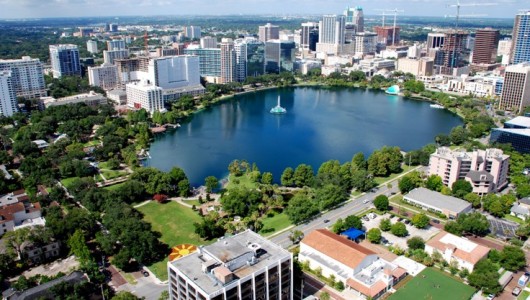 Lake-Eola