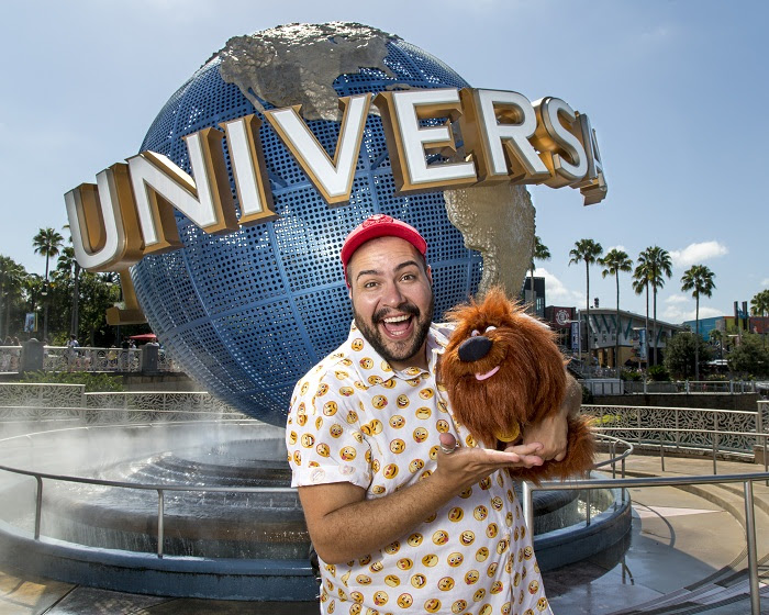 Celebrity photoTiago Abravanel with Duke from Secret Life of PetsGlobe